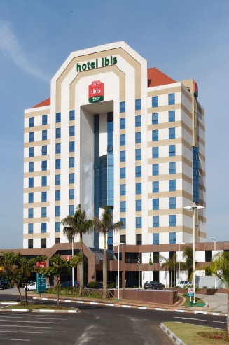 1999 - Hotel Ibis